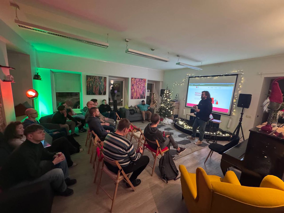 balticruby's tweet photo. So, yesterday was the second meetup in the Baltic Threesome series. It was amazing! Thanks to everyone! See you at the next meetup in Warsaw!

#balticthreesome #vilniusrb #latvianrb #plrug https://t.co/eFHKDTkB44