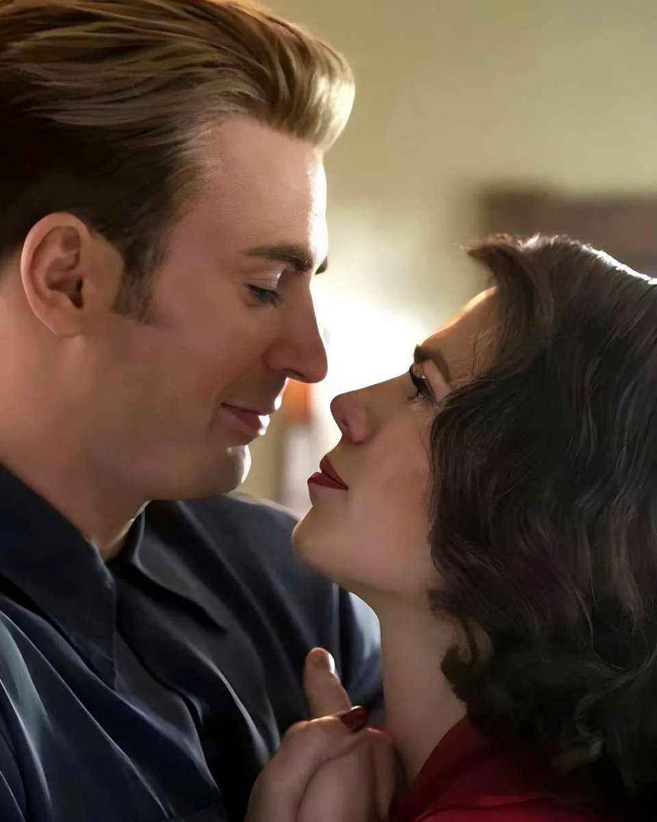 616Tierra's tweet photo. Hayley Atwell regresará como Peggy Carter en Avengers: Doomsday

Según reporta Deadline, Hayley Atwell volverá a interpretar a Peggy Carter en Avengers: Doomsday. Inicialmente, existieron planes para que Chris Evans regresara como Captain America en una película independiente https://t.co/nauq8QZY14