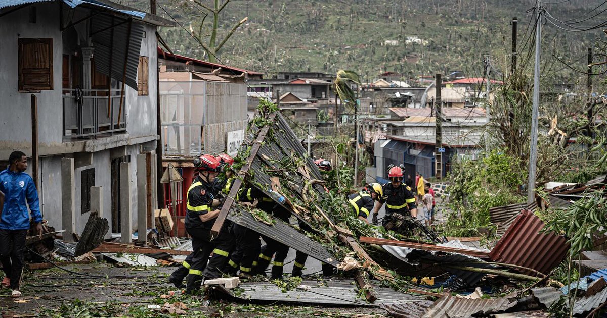 Le cyclone Chido a frappé Mayotte avec une intensité exceptionnelle, causant des dégâts humains et matériels considérables.
Lors du CM du 4 février 2025, il sera proposé d’attribuer une subvention de 5000€ à la Protection Civile pour aider les habitants et collectivités touchés.