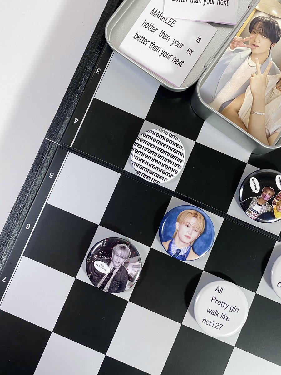 cinnamor0lly's tweet photo. Mark / Haechan
— #hapribomail https://t.co/CU1zAyCtiP