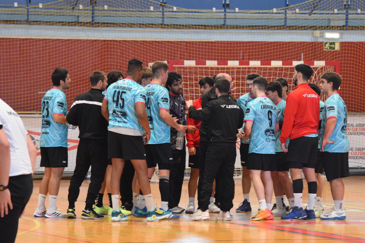 Royal Premium Gijón (@gijonjovellanos) on Twitter photo 🖋️🅿🆁🅴🆅🅸🅰 | El Royal Premium Gijón, buscará sumar de 2 en el Palacio.
🗓️¡Este sábado jugamos ante el <a href="/bbaseoviedo/">Confía Base Oviedo</a> en un partido en el que vuelve #CruzarElPiles!
#WelcomeToTheJungle #LosdelNorte 🏔️🔴 🖋️🅿🆁🅴🆅🅸🅰 | El Royal Premium Gijón, buscará sumar de 2 en el Palacio.
🗓️¡Este sábado jugamos ante el <a href="/bbaseoviedo/">Confía Base Oviedo</a> en un partido en el que vuelve #CruzarElPiles!
#WelcomeToTheJungle #LosdelNorte 🏔️🔴