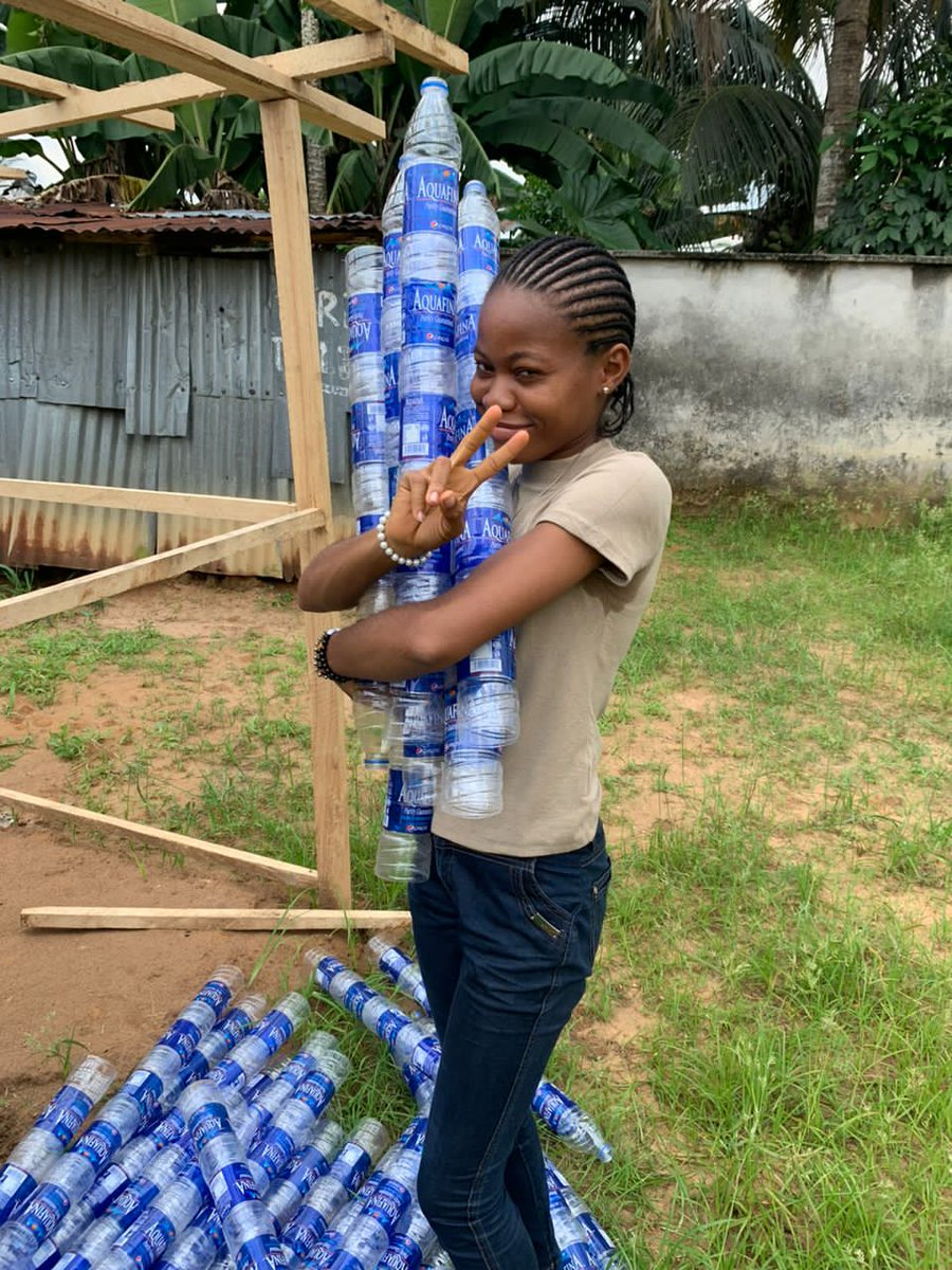 ShadefEco's tweet photo. By engaging the Young Environmentalists (YEs) Club students, the project fostered a sense of ownership and environmental responsibility, empowering the next generation of sustainability leaders.
#ReduceReuseRecycle
#plasticfree
#wastemanagement
#CommunityDevelopmentProject https://t.co/qV8Xk35X2I