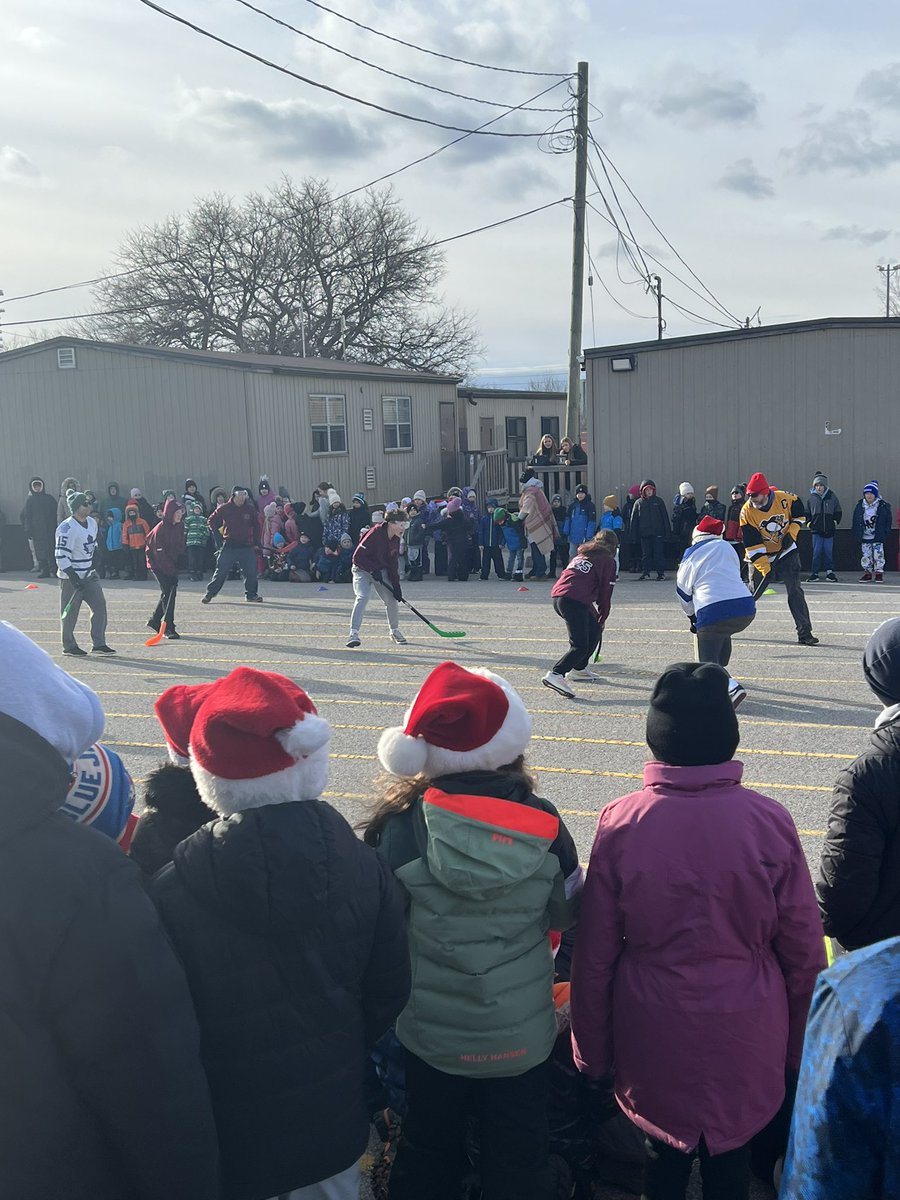 StSofia_DPCDSB's tweet photo. It’s happening
Live
The St Sofia Outdoor Hockey Classic
Grads vs. Staff
#SchoolSpirit
#SabreSpirit https://t.co/2laWqFqfEc