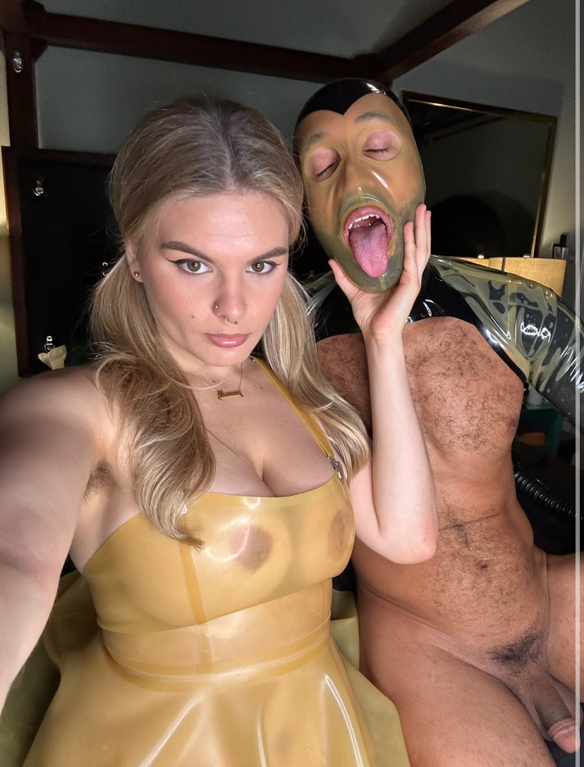 domforever00's tweet photo. Guess what we got up👿 https://t.co/IpFgC7x6M5