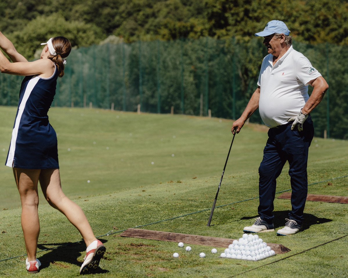 Antognollagolf's tweet image. At Antognolla, our practice facilities are as exceptional as our course. Whether you're gearing up for your round or sharpening your skills, our driving range set against the stunning Umbrian hills has you covered. 🏌️‍♂️⛳️

#AntognollaGolf #GolfItaly #Golf #Umbria #ExploreUmbria