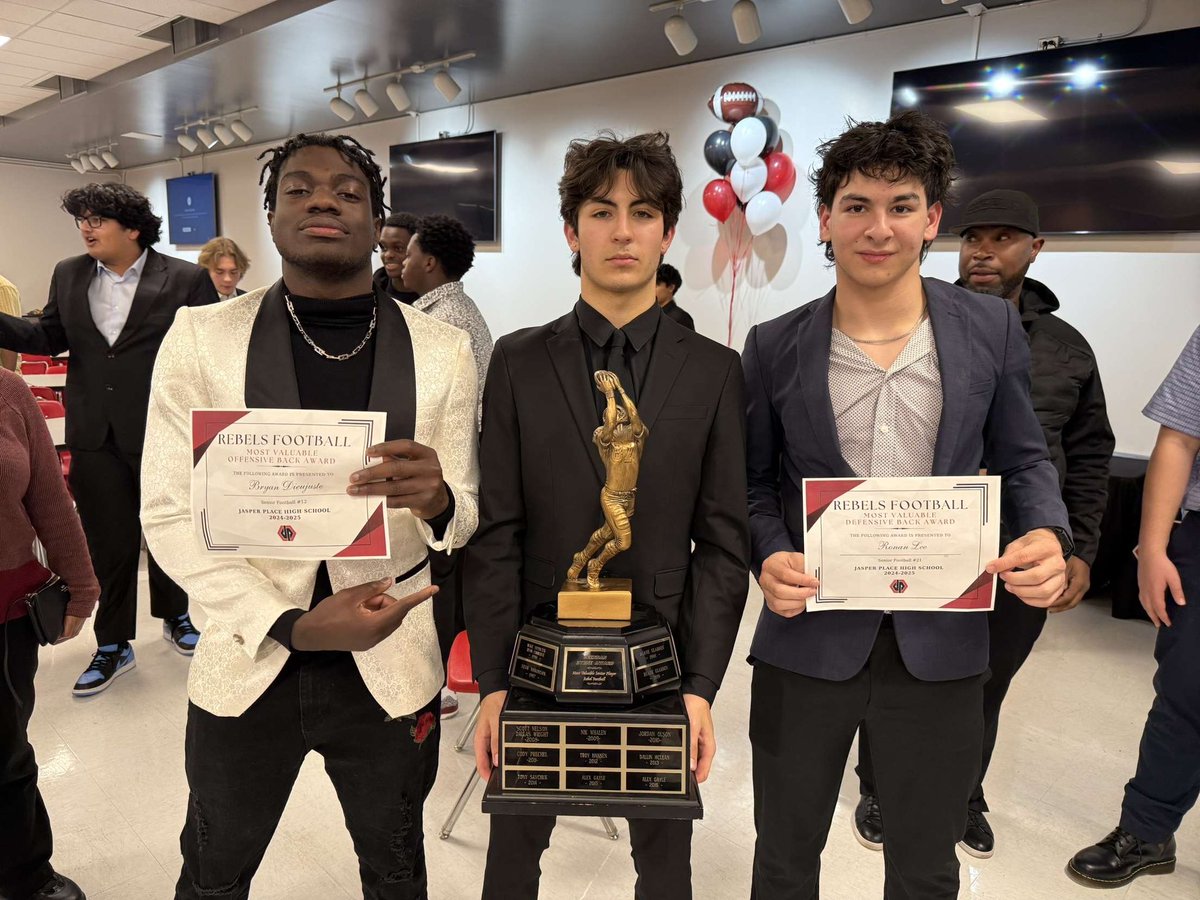 Bryan Dieujuste (@bryanedieujuste) on Twitter photo I want to say thank you to my family, friends, coaches, and teammates on an amazing journey this football season. I am extremely blessed to receive MVOP (Most Valuable Offensive Player) this season. Alongside my MVP <a href="/Koenahronson_/">Koen Ahronson</a> (Middle) and MVDP <a href="/RonanLeeFB/">Ronan Lee 26’</a> (Right) I want to say thank you to my family, friends, coaches, and teammates on an amazing journey this football season. I am extremely blessed to receive MVOP (Most Valuable Offensive Player) this season. Alongside my MVP <a href="/Koenahronson_/">Koen Ahronson</a> (Middle) and MVDP <a href="/RonanLeeFB/">Ronan Lee 26’</a> (Right)