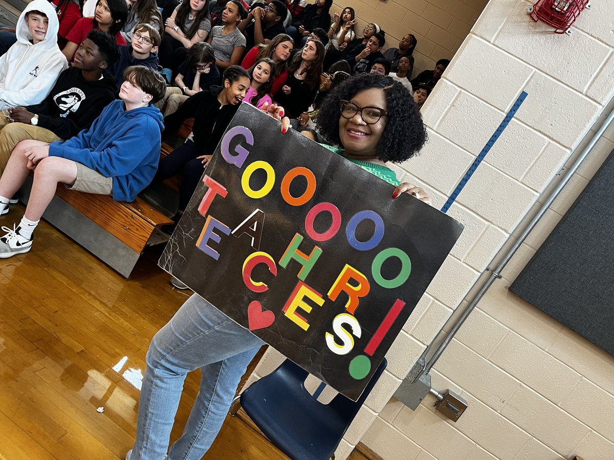 Laurie Woodruff (@lhwoodruff) on Twitter photo Relationships matter! Happening now, 7th grade students v. staff holiday hoops! <a href="/SSCMS_FCS/">Sandy Springs Charter Middle School - FCS</a> <a href="/FultonCoSchools/">FultonCountySchools</a> <a href="/LGlenn_FCS_AD/">Lamarr Glenn, ED.S., CAA</a> <a href="/SaudahBooker/">Saudah Booker</a> <a href="/MarcquezHaley/">Marcquez Haley</a> Relationships matter! Happening now, 7th grade students v. staff holiday hoops! <a href="/SSCMS_FCS/">Sandy Springs Charter Middle School - FCS</a> <a href="/FultonCoSchools/">FultonCountySchools</a> <a href="/LGlenn_FCS_AD/">Lamarr Glenn, ED.S., CAA</a> <a href="/SaudahBooker/">Saudah Booker</a> <a href="/MarcquezHaley/">Marcquez Haley</a>