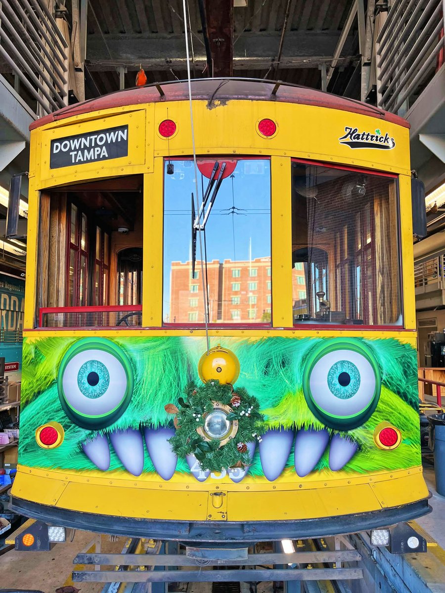 When Christmas is less than a week away and you haven't finished 🎁 shopping!