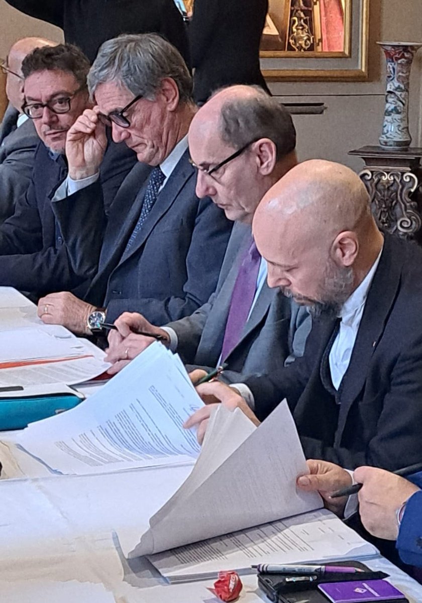 riccardo_sanna's tweet image. 🟥 #Bcc: @fisaccgilbcc
✍️ siglati CCNL dipendenti e dirigenti. Più contrattazione e più cooperazione
tinyurl.com/26z6xtd4