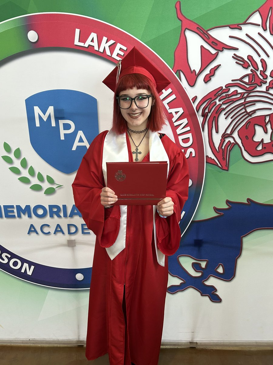 MPA_RISD's tweet photo. Congratulations Willa! She is our latest @LakeHighlandsHS graduate! She plans to attend Dallas College in the fall. @kerrijones03 @CarmenSteward9 @TJNavin @ShariceLashay_ https://t.co/0TRBVAehVo