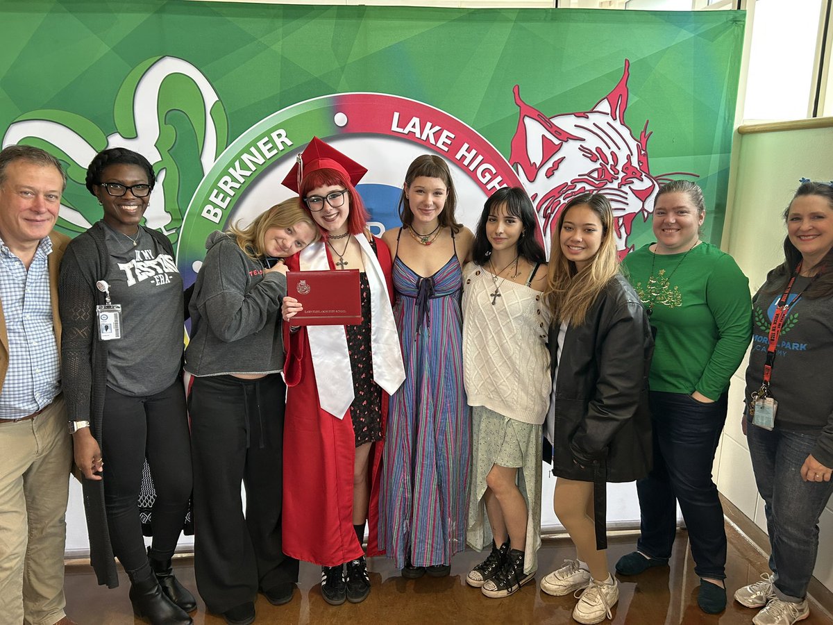 MPA_RISD's tweet photo. Congratulations Willa! She is our latest @LakeHighlandsHS graduate! She plans to attend Dallas College in the fall. @kerrijones03 @CarmenSteward9 @TJNavin @ShariceLashay_ https://t.co/0TRBVAehVo