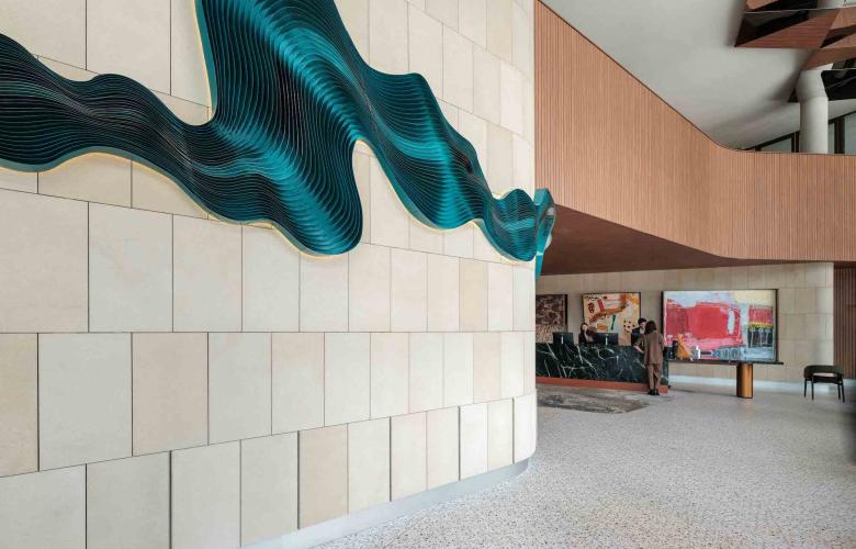 When guests walk into a hotel, their first impression sets the tone for the entire stay. Check out this article to learn more about how Public art elevates hotel and hospitality design. ✨🏨#ArtInHospitality #PublicArt 
bit.ly/41IX0Pc