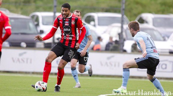 Finnish 🇫🇮 club Seinäjoen Jalkapallokerho (SJK) has had an offer for talented central defender Samuel Johansen Chukwudi (21) accepted by HB Tórshavn.

It is now up to the club and player to negotiate. Samuel is highly regarded but has been hampered by injuries.

#football #sjk