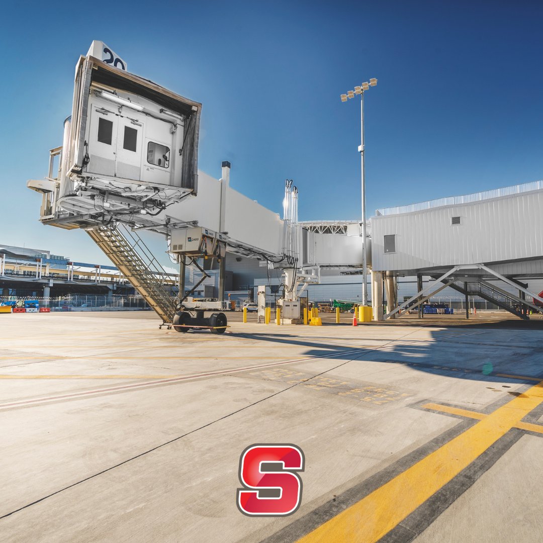 scalamandre100's tweet photo. At Peter Scalamandre &amp; Sons Construction, we’re transforming the aviation landscape with safe, efficient solutions. From runways to terminals, our innovative projects enhance modern air travel. 

#ScalamandreConstruction #GeneralContractor #Construction #aviationlife https://t.co/zzC6Wp6coC