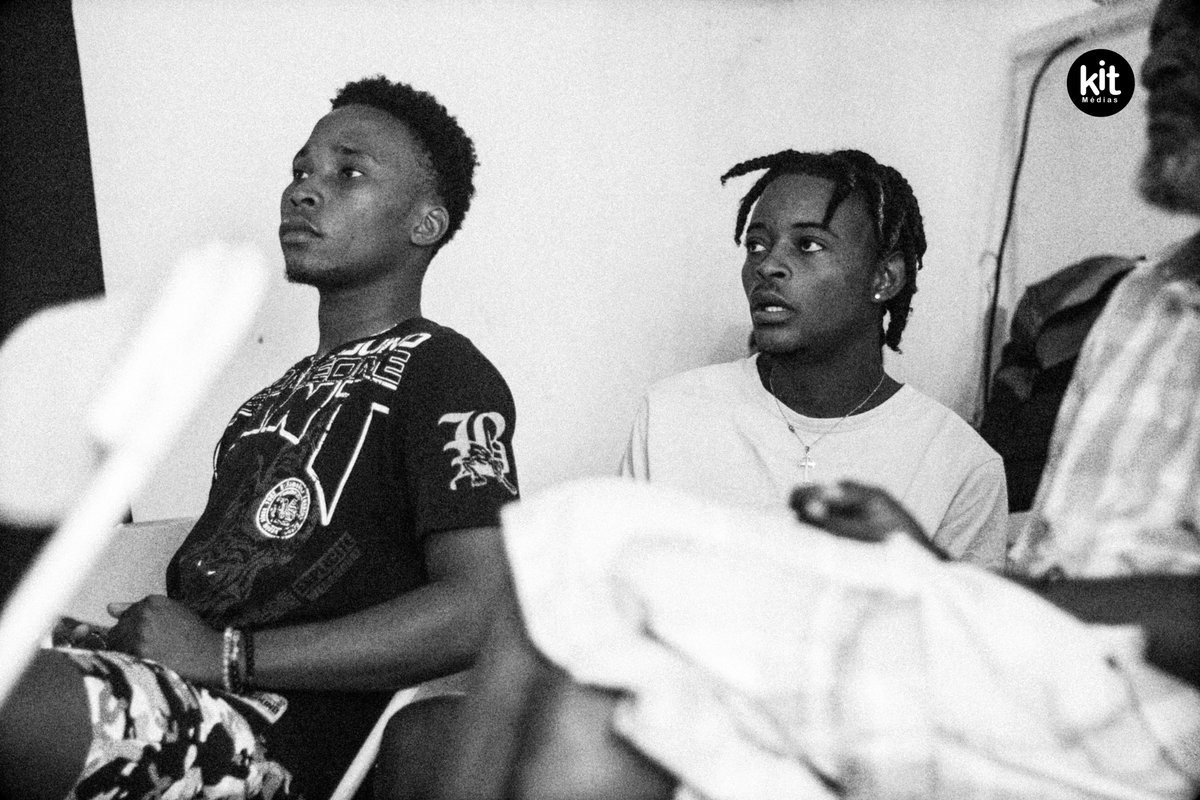 Retour sur la 3ᵉ séance de projection chez l'habitant, ce mercredi 18 décembre, à Delmas 33. Un moment unique  d'échange autour du film Deported, de Rachèle Magloire.
#RDD2024 #TerritoiresPerdus
Merci à nos partenaires:
<a href="/kitmediashaiti/">KitMédias</a> <a href="/IFHpap/">IF Haiti</a> <a href="/Ayibopost/">AyiboPost</a> <a href="/ajws/">American Jewish World Service (AJWS)</a>