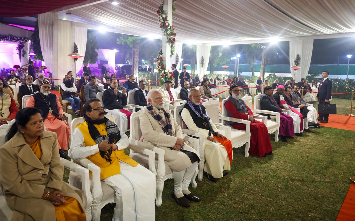 Narendra Modi tweet media