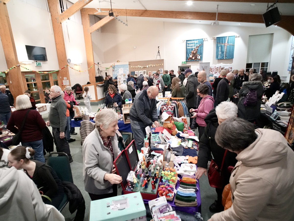 Fundraising Friday - well done to Bishopbriggs Community Church on their Christmas Craft fair which was a wonderful night and raised £1110 for Comfort projects. Well done everyone involved.
📷 by Ken Thomson

#comfortinternational #alittlecanchangealife #fundraising #wearecomfort