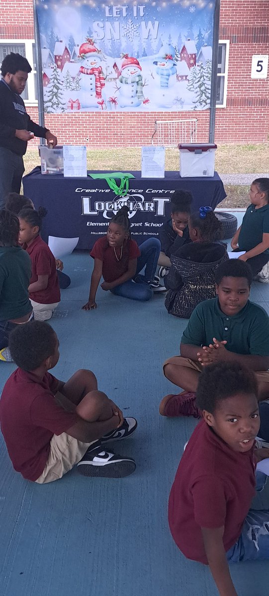 LockhartMagnet's tweet image. Let It STEM is snow much fun! From coding with Botley to making snow, LEMS Cougars are engaged in STEM. It's not too late to be part of this next school year. Apply by Dec. 31 at tinyurl.com/applylems 
#WeareMagnet @MagnetHCPS @HCPSTNRegion2  @HillsboroughSch