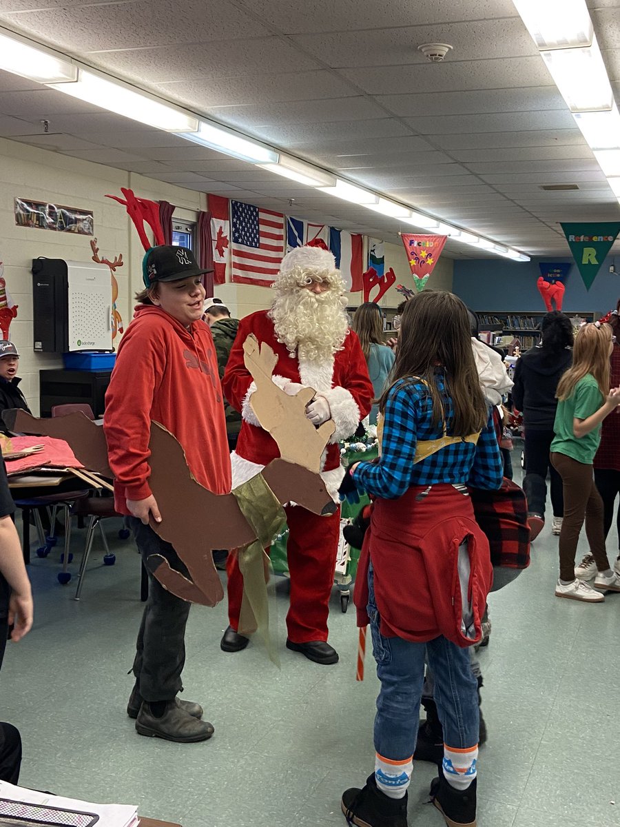 Ms. Dunphy (she/her) tweet media