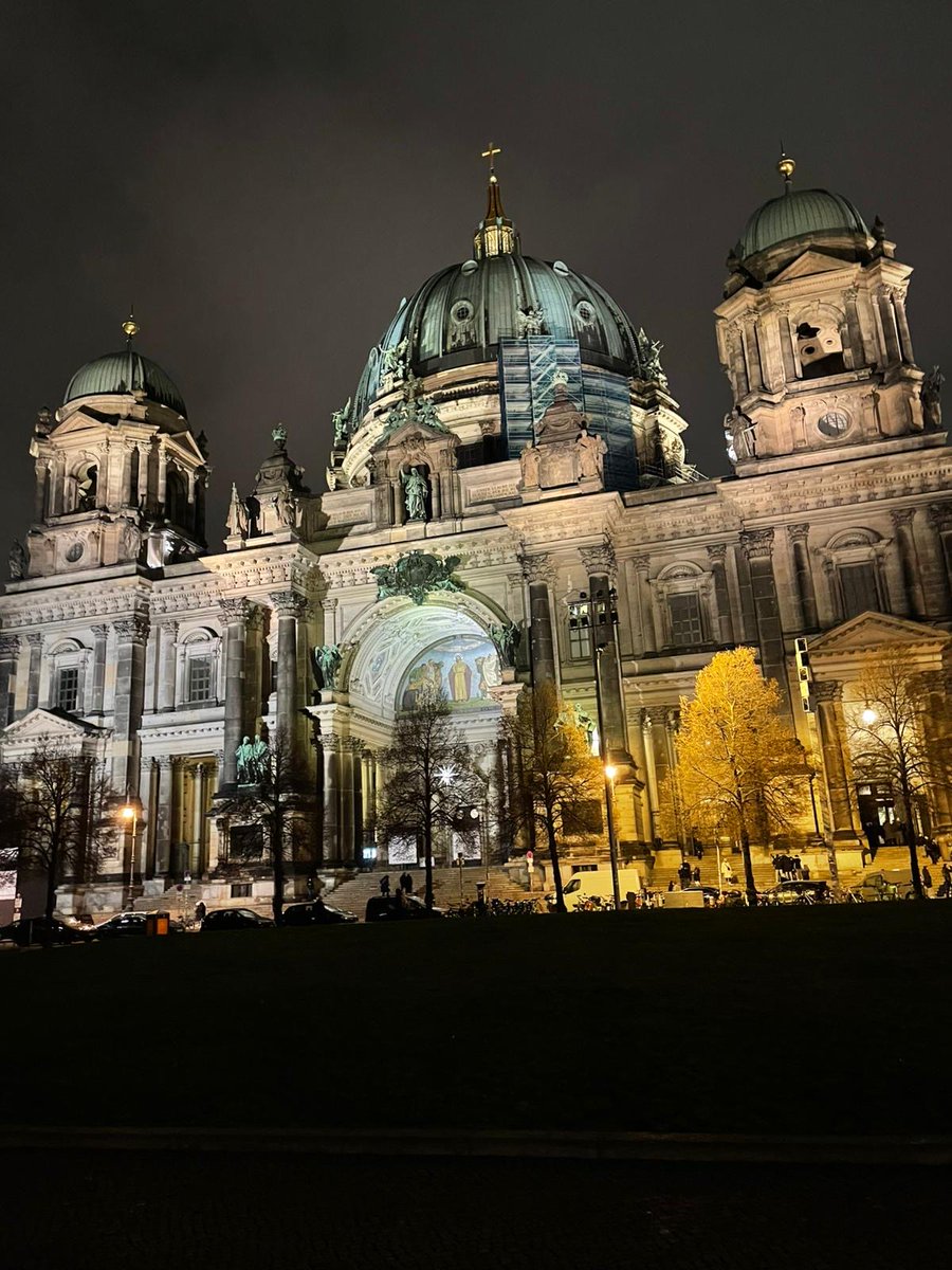 UnderSecStateJ's tweet image. Auf wiedersehen, 🇩🇪! A special thank you to Chargé d’Affaires Meltzer and the brilliant @usbotschaft team for an inspirational visit underscoring the importance of human rights for all, global humanitarian cooperation, and addressing shared challenges through collective action.