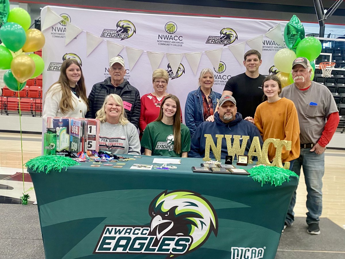 NWACCathletics's tweet photo. The first Eagle for 2025-2026 flying in! Emily Scott from Pea Ridge signs with @NWACC XC and Track! #flyforward https://t.co/ZvXXDm59KM