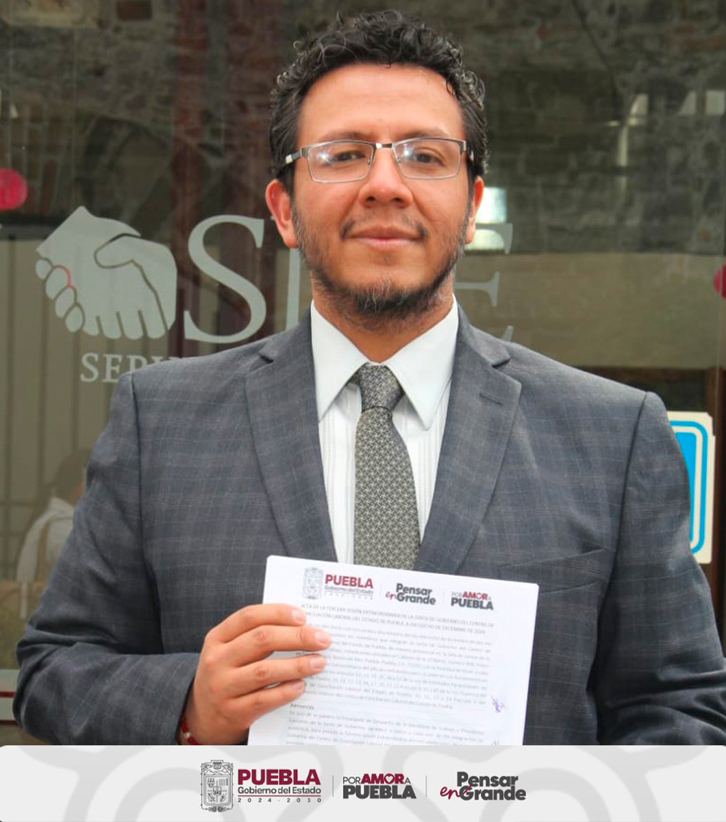 Gob_Puebla's tweet photo. #PorAmorAPuebla | Víctor Gabriel Chedraui, titular de la Secretaría de Economía y Trabajo, tomó protesta a René Alejandro Escalona González como director general del Centro de Conciliación Laboral del Estado de Puebla, para dar seguimiento a los asuntos de las y los trabajadores del Estado. #PensarEnGrande