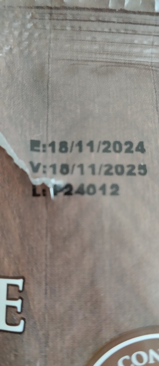 Yo sé que no me van a creer, si ni yo misma puedo, estoy impactada, acabo de abrir unas albóndigas de Super BEEF y lo que acabo de encontrar es un Súper Tornillo que ni me atrevo a tocar <a href="/AgrosuperSA/">Agrosuper S.A.</a> repulsiva la seguridad de los alimentos <a href="/sernac/">SERNAC</a> Ayuda!!