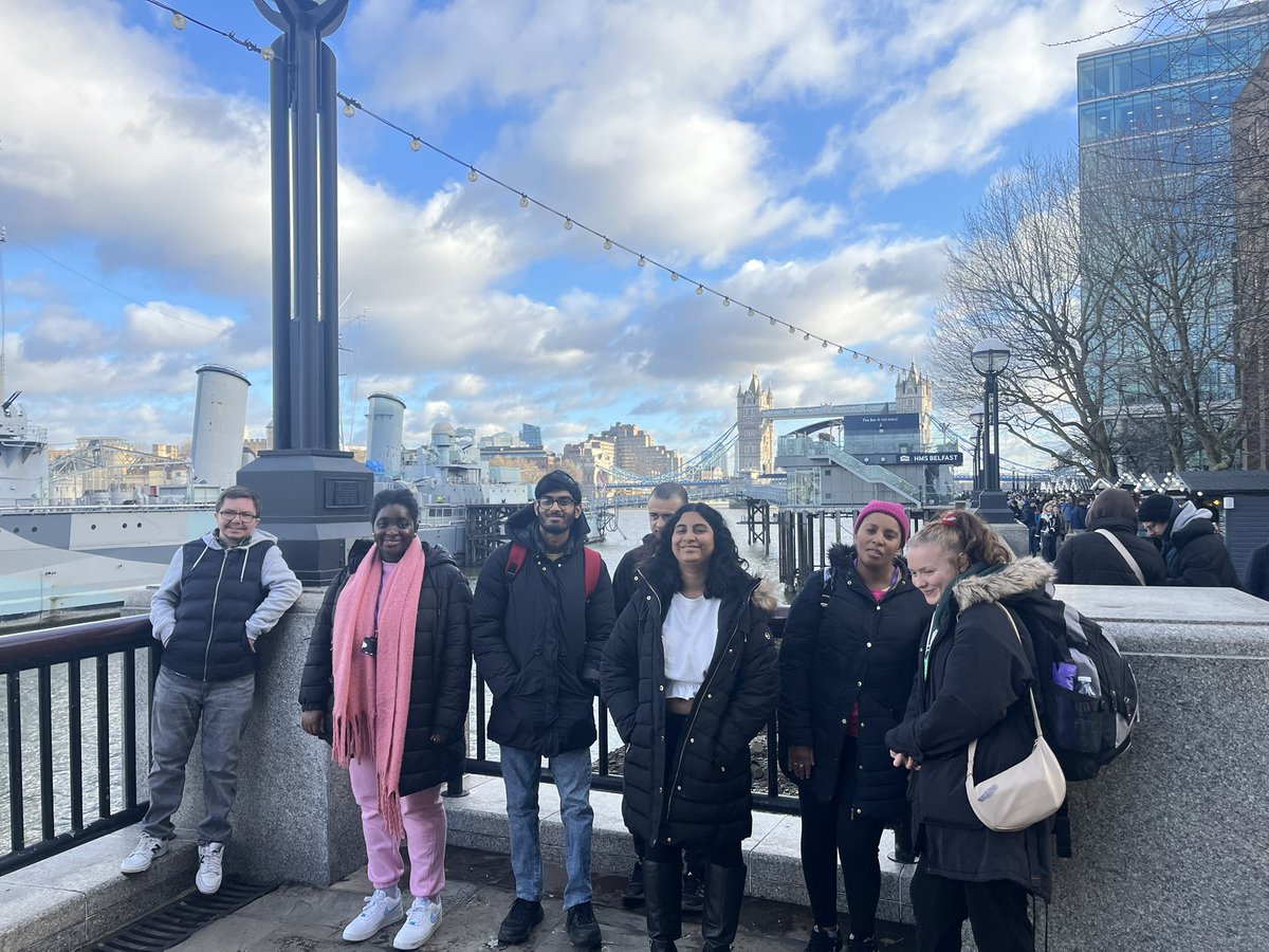 search_george's tweet image. Ending the term with some celebrations, looking at customer service in London Bridge and a group lunch. Happy Holidays from us to you 🎄
@cricketgreensch 
@dfnsearch @geshNHS 

#learningdisabilities #learningdifficulties #autism #adhd #neurodivergent #london #customerservice