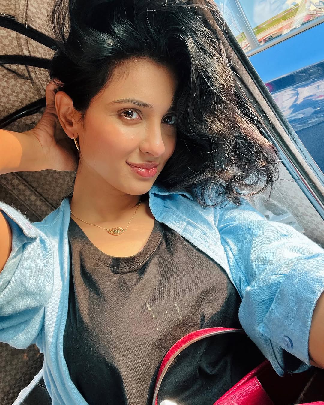 GfLKRi0WAAAyiXh?format=jpg&name=large