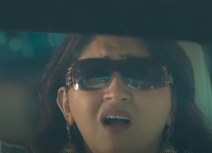dixitsdarling's tweet photo. situation bad thi aur mummy sad thi #meemsemohabbat #veryfilmy https://t.co/agkqP3S9dw