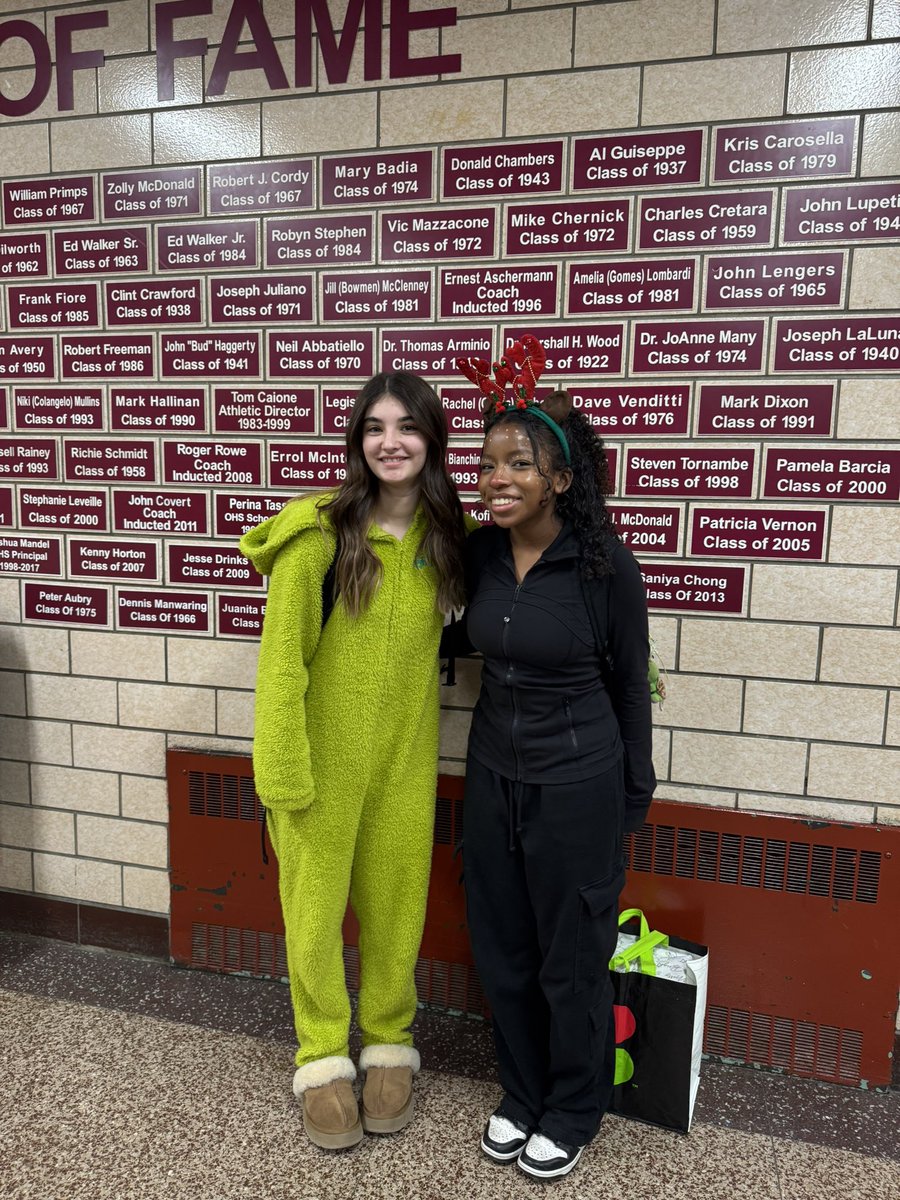 Daniela Castro tweet media