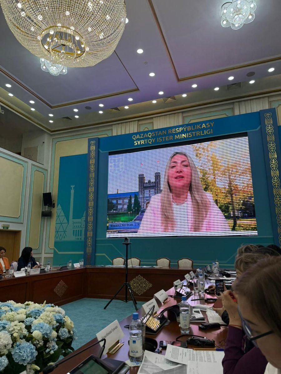 csdwustl's tweet image. CSD&apos;s @AytakinHuseynli addressed #Kazakhstan&apos;s National Alliance of Professional #SocialWorkers yesterday, celebrating the Alliance&apos;s 5th anniversary &amp;amp; discussing Kazakhstan’s pioneering #ChildDevelopmentAccount policy, funded with #FossilFuel revenue.

linkedin.com/posts/aytakin-…