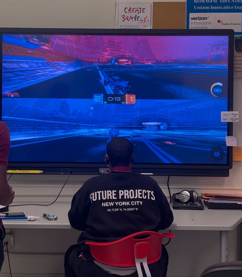OrangePrep's tweet photo. What an exhilarating journey our ESports team has had this season!  The Rocket League team took the win yesterday after five intense rounds that kept us on the edge of our seats! After tying 2-2 by round 4, we emerged victorious with a nail-biting score of 3:2. #RocketLeague https://t.co/1RjThkwtf8