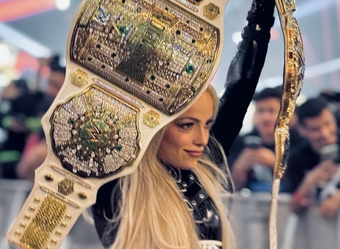 EMWFed's tweet photo. 2024’s Top 10 of the Women’s Division

1 - Liv Morgan
2 - Lili de Rochefort
3 - Byakuren Hijiri
4 - Biko Daitokuji
5 - Juri Han
6 - Poison
7 - Hikaru Shida
8 - Callisto Io
9 -  Luna
10 - Larxene https://t.co/Sk2TLU7hWm