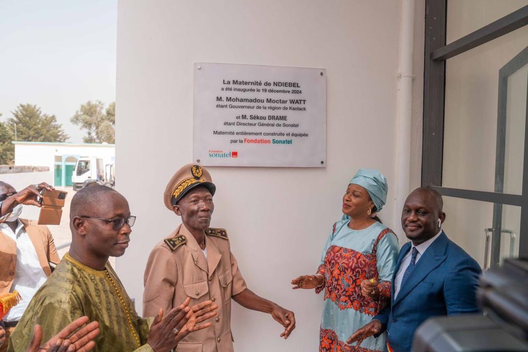 FSonatel's tweet image. Aujourd&apos;hui, la maternité de Ndiébel a officiellement ouvert ses portes grâce au soutien de la Fondation Sonatel.
En présence des autorités locales et des populations, cette inauguration marque une étape importante pour la santé Mère et Enfant de la région.
 
Merci à tous ceux…