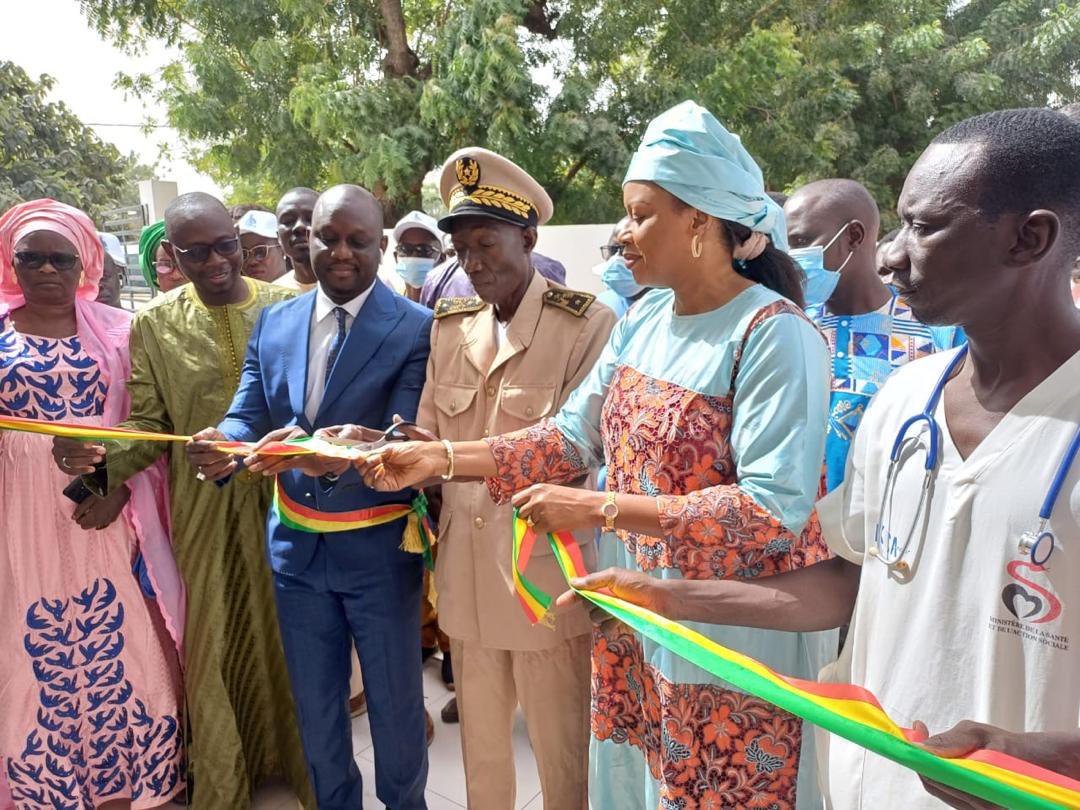 FSonatel's tweet image. Aujourd&apos;hui, la maternité de Ndiébel a officiellement ouvert ses portes grâce au soutien de la Fondation Sonatel.
En présence des autorités locales et des populations, cette inauguration marque une étape importante pour la santé Mère et Enfant de la région.
 
Merci à tous ceux…