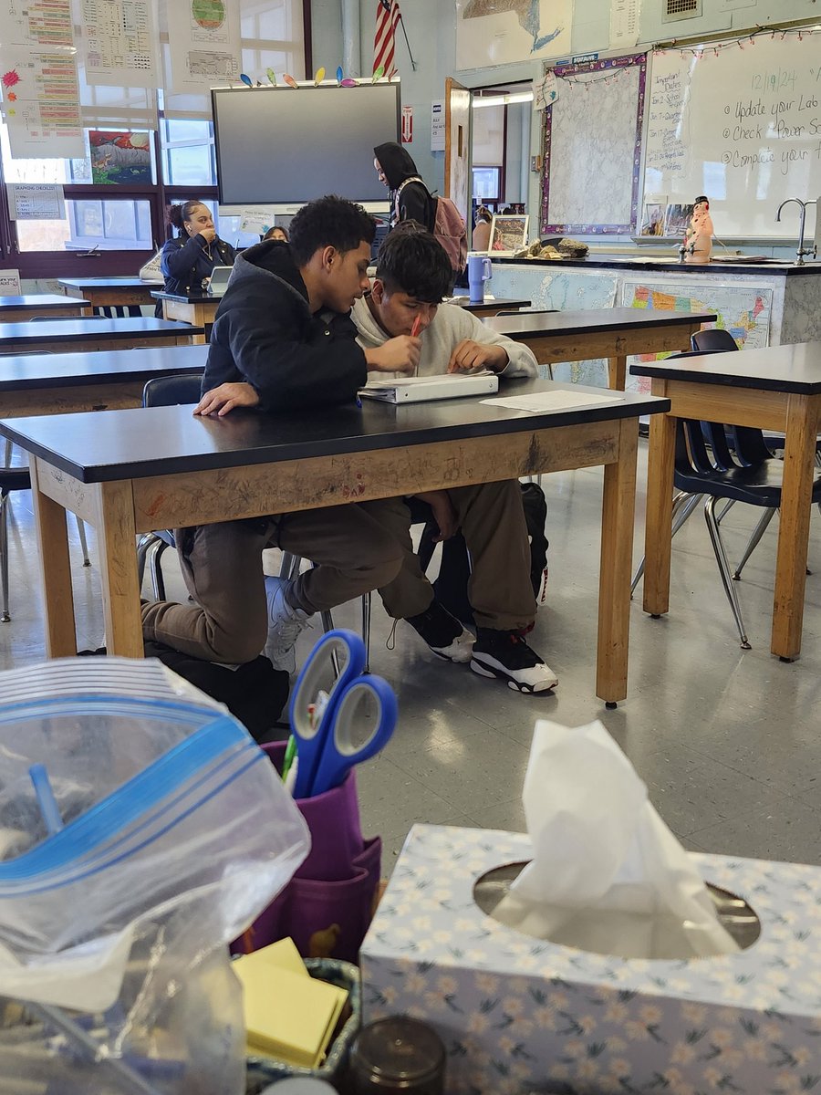 Theresa Smith (@tsmith149) on Twitter photo It's their lunch period. The student on the left is translating for the student on the right, I didn't even have to ask, he just started helping. Love these kids!🥰 <a href="/LHS_Lancer/">Sherman</a> <a href="/JonathanMorano/">Jon Morano</a> <a href="/RcollinsJudon/">RoseAnne Collins-Judon</a> It's their lunch period. The student on the left is translating for the student on the right, I didn't even have to ask, he just started helping. Love these kids!🥰 <a href="/LHS_Lancer/">Sherman</a> <a href="/JonathanMorano/">Jon Morano</a> <a href="/RcollinsJudon/">RoseAnne Collins-Judon</a>