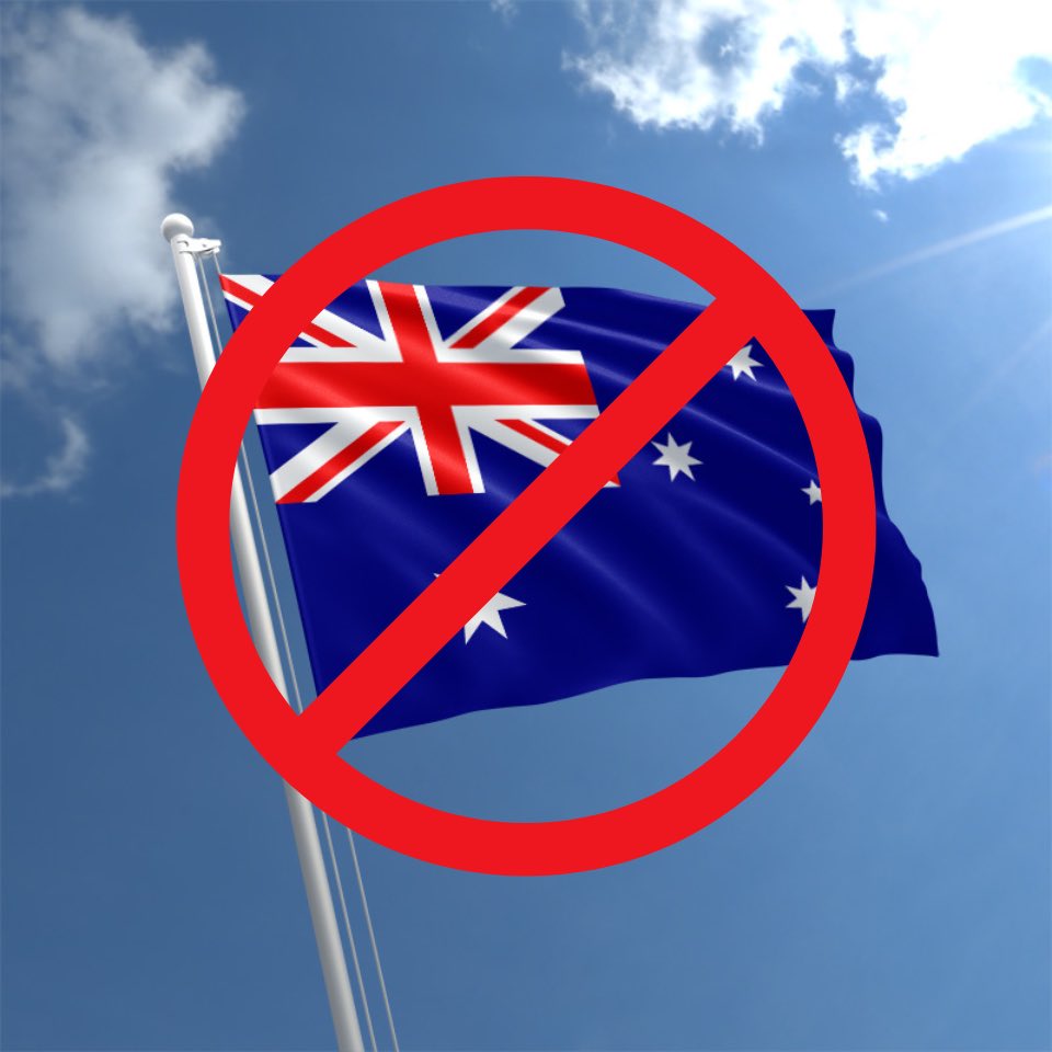 🚨🇲🇱🇦🇺 BREAKING: MALI ARRESTED three Australian gold mining executives, demanding the company pay $160 MILLION in unpaid taxes.
