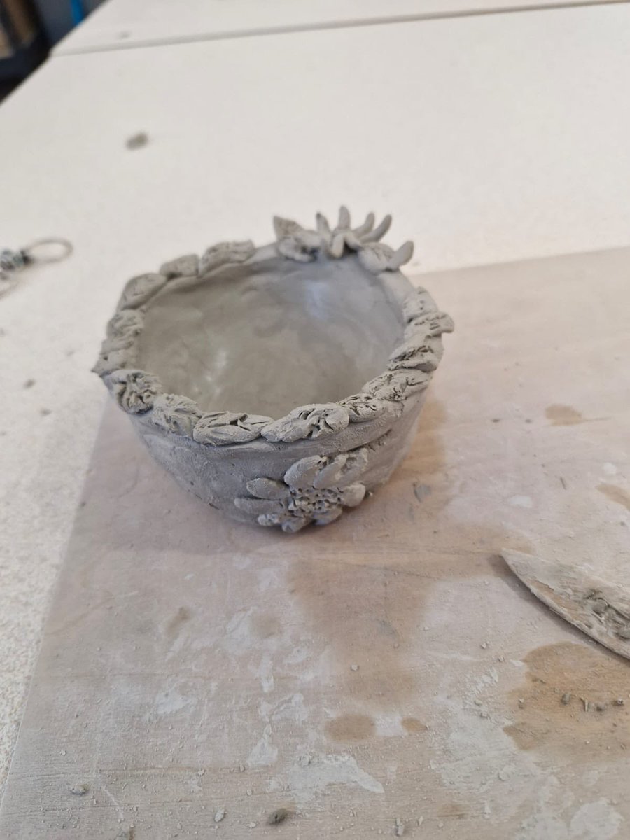 MFLNBHS1's tweet photo. Ceramic museum 🇫🇷
We all made our own masterpiece! https://t.co/QWBovokHFi