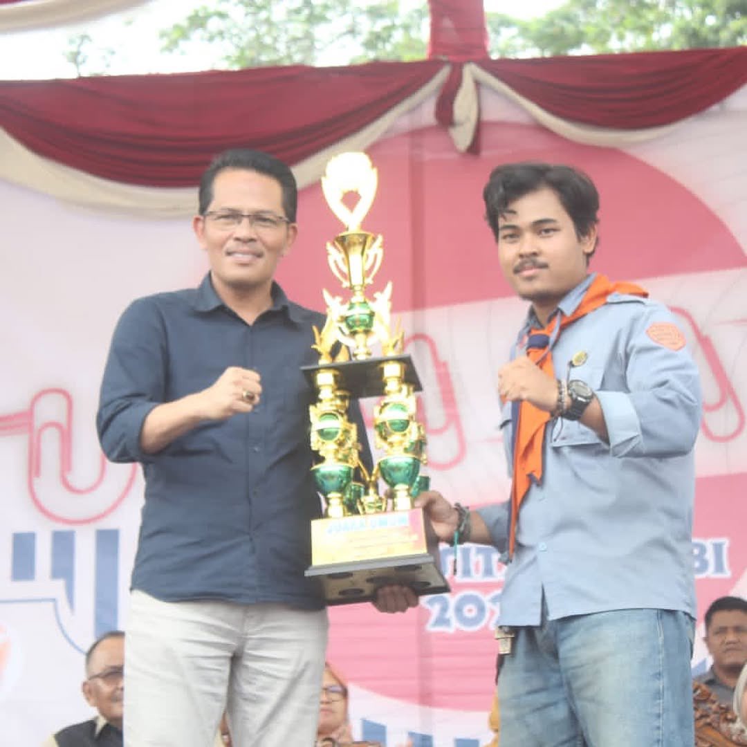 Mapala_SIGINJAI's tweet photo. 🏆[ UKM FAIR UNJA ]
Salam lestari✊🏻🍃
Mapala SIGINJAI Unja ikut berpartisipasi dalam kegiatan UKM FAIR UNJA yang diselenggarakan oleh Universitas Jambi sejak tahun 2023 sampai saat ini tahun 2024. https://t.co/s0DXrgtFxA