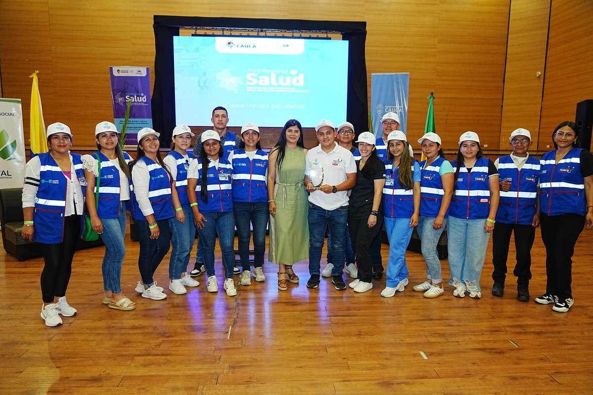saludcauca's tweet photo. 2.🏥 Agradecemos su esfuerzo y dedicación, fundamentales para fortalecer la Atención Primaria en Salud, la respuesta ante emergencias y la Participación Comunitaria, mejorando la calidad de vida en las comunidades rurales y dispersas de nuestro Cauca. @unicauca https://t.co/LZKzGNi6cm