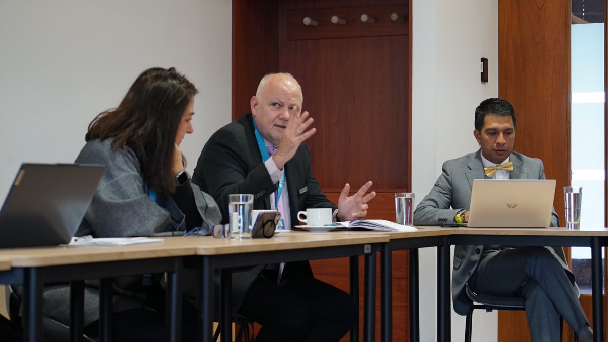 judicaturacsj's tweet photo. #AEstaHora | Vicepresidente de @judicaturacsj, Jorge Vallejo, se reúne con INL y FUPAD con el fin de coordinar proyectos de cooperación internacional tendientes a fortalecer los conocimientos y  capacidades de los servidores judiciales en temas de lucha contra la corrupción. https://t.co/2T0bsfnC1l
