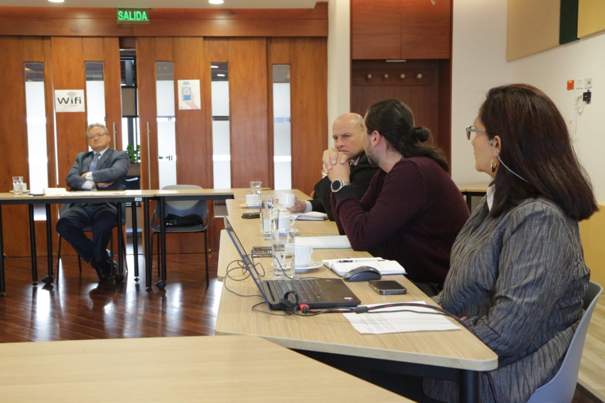 judicaturacsj's tweet photo. #AEstaHora | Vicepresidente de @judicaturacsj, Jorge Vallejo, se reúne con INL y FUPAD con el fin de coordinar proyectos de cooperación internacional tendientes a fortalecer los conocimientos y  capacidades de los servidores judiciales en temas de lucha contra la corrupción. https://t.co/2T0bsfnC1l