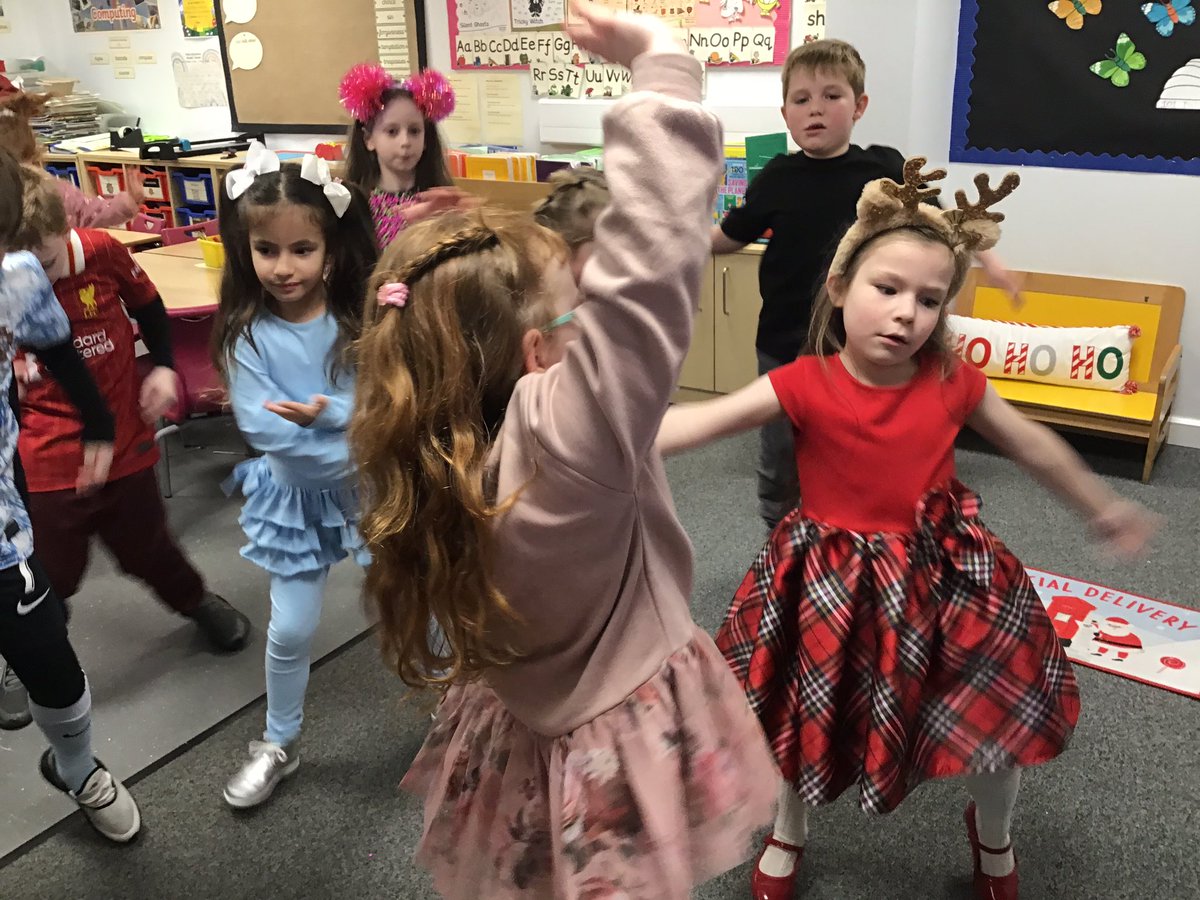 spstyear2 tweet media