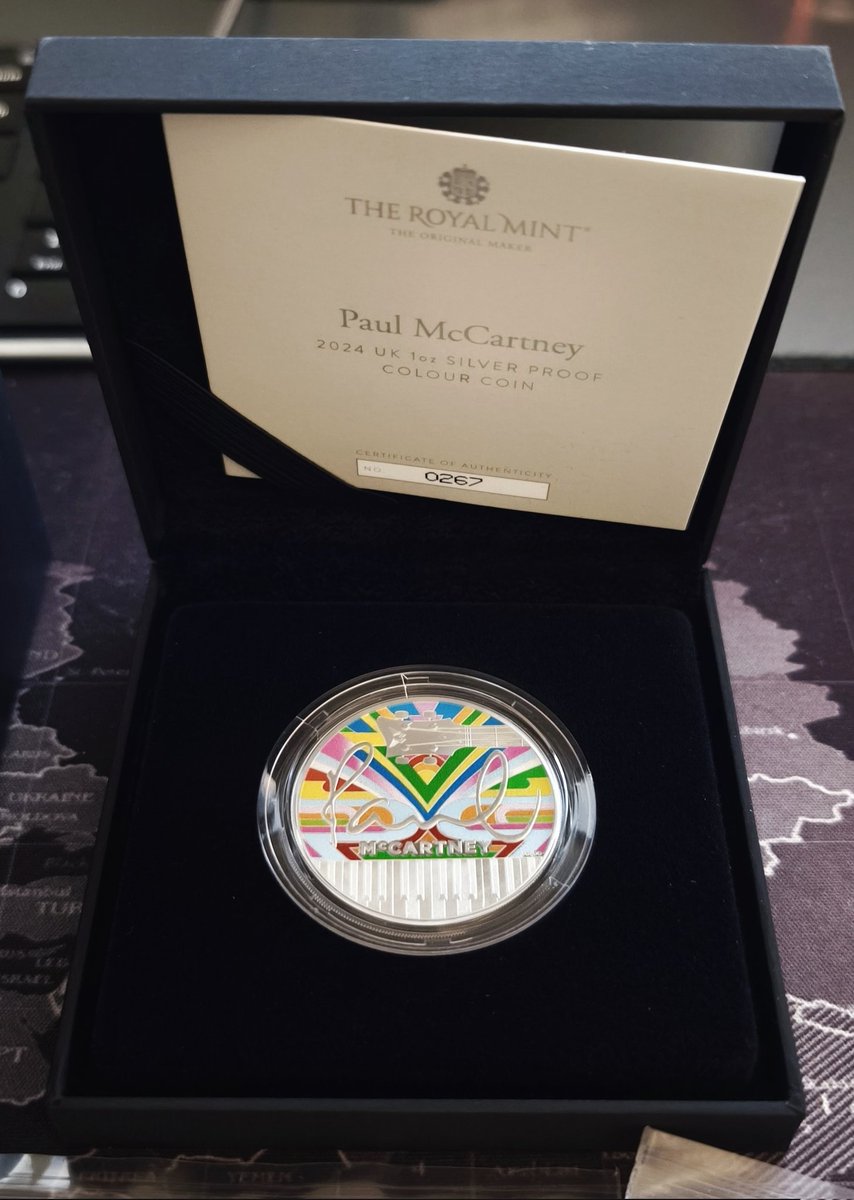 TheBeatlesTFQ's tweet image. One of my many coins from the new @PaulMcCartney coin collections by @RoyalMintUK. They are amazing!

Have you got any?

#paulmccartney
#thebeatles
#royalmint