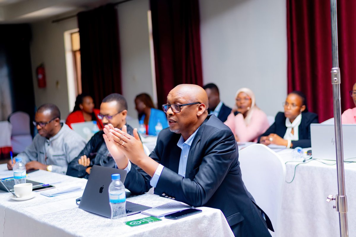 Rsocialwork's tweet photo. RWA-NOSW thanks all stakeholders for contributing to the consultative meeting for our 5-year strategic plan. Special thanks to organizations like; @unicefrw @LODARwanda @ncpdrwanda @Uni_Rwanda @CUR_Rwanda @UTAB_BYUMBA @Swazzambia @HopeandHomesRW @IFSW @rahpc_rw @LeonMuwoni https://t.co/3P0sUsoY2p