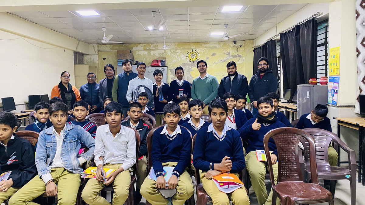 udeybhan's tweet photo. Standard Club Activity organised by BIS official at @GBSSS_1_AN https://t.co/9IHjd8ekpB
