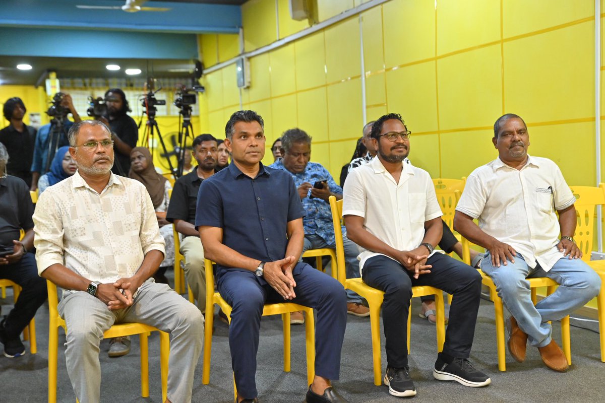 އެމްޑީޕި ހަރުގެ ޖަލްސާ ކުރިއަށްދަނީ.

#HarugeJalsaa