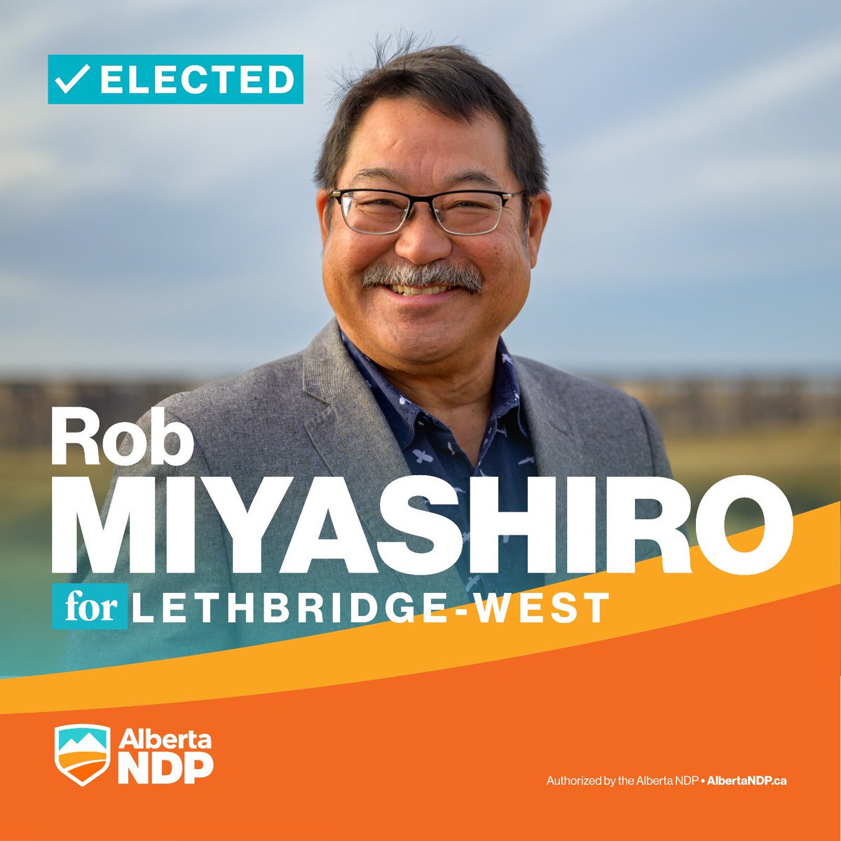 Hope in the darkness 🧡 

It has been a long hard session of watching the UCP do awful things, and ignore the real problems that face this province and its people. But here the people of southern Alberta remind us - Albertans know better is possible and they want it. #AbLeg