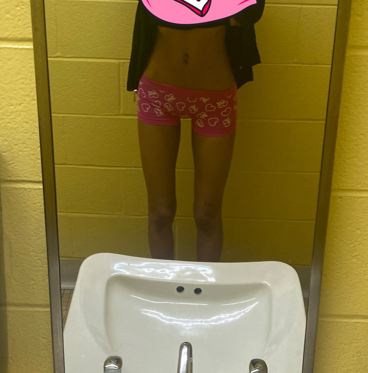 truloveawaits's tweet photo. cant send me into a bathroom and expect me to not bodycheck https://t.co/GX88RWnRXf